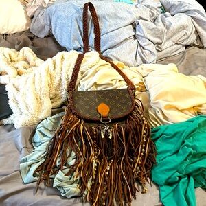 Vintage Boho Louis Vuitton world traveler